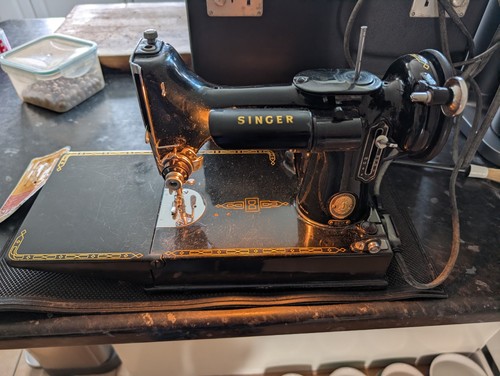 Singer 221k featherweight - singer,