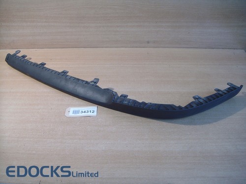 Front lip spoiler - front,