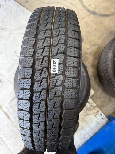 215 r16c 111r - x,
