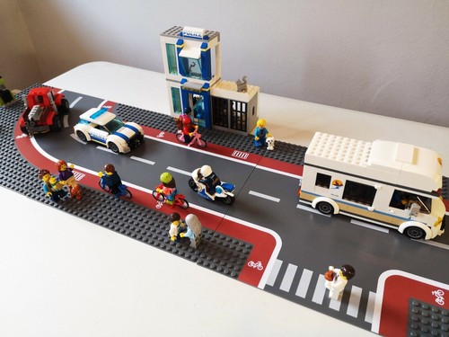 Cycle lanes for lego city - lego,