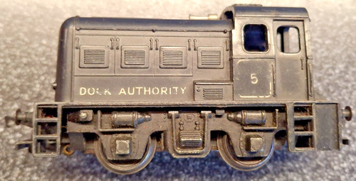 Hornby 0 diesel dock - hornby,