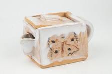Small Unique Studio Craft Tea