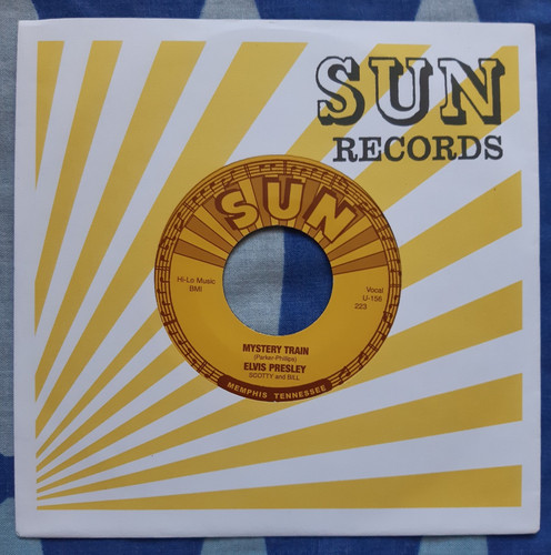 Elvis presley vinyl records - elvis,