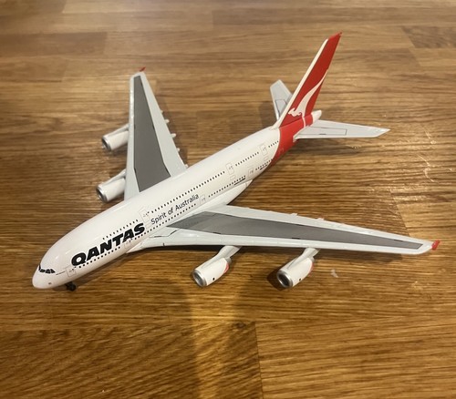 400 dragon wings - wings, qantas