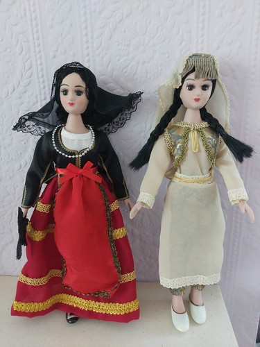 Traditional costume porcelain - traditional,