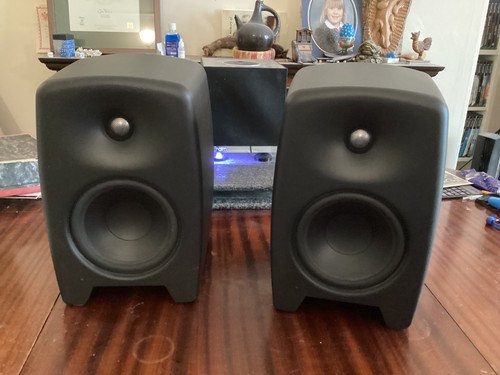 Genelec m040 active - genelec,