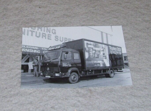 Mercedes benz rigid box body - rigid,