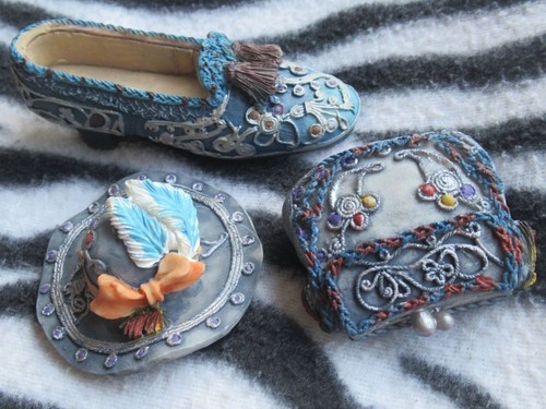Accessories distinction - of,