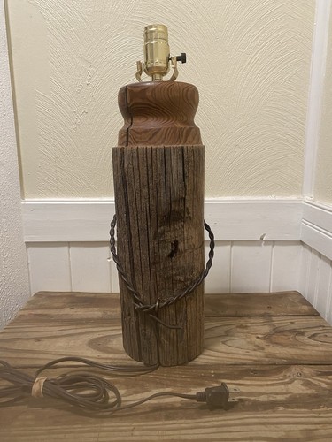 Rustic fence post - table, lamp