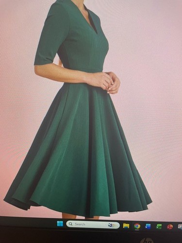 The pretty dress - the, myla