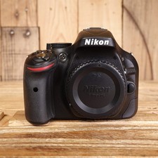 Used Nikon D5200 DSLR Camera Body