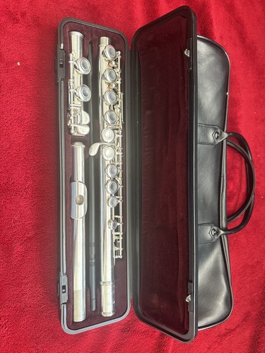 Yamaha flute yfl 211 ref - , 174