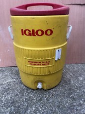 IGLOO COOLERS 400 SERIES 10 GALLON 38 LITRE WATER COLD DRINKS DISPENSER WITH TAP