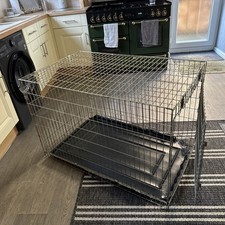 LARGE STEEL DOG CRATE BY ROSEWOOD. 25"W×28"H×41"L.SELLING  FOR HWH DOG RESCUE 