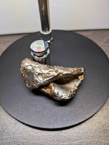 Raw magnetic iron slag metal - magnetic,