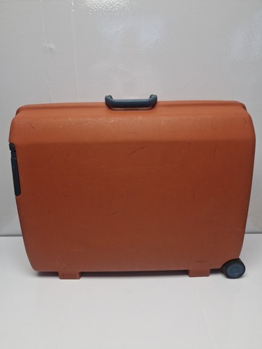 Samsonite hard shell suitcase - shell,
