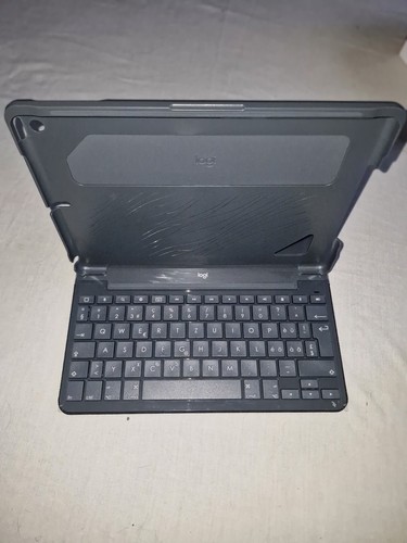 Logitech ipad 5th gen slim - ipad,