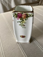 Royal Albert Old Country Roses