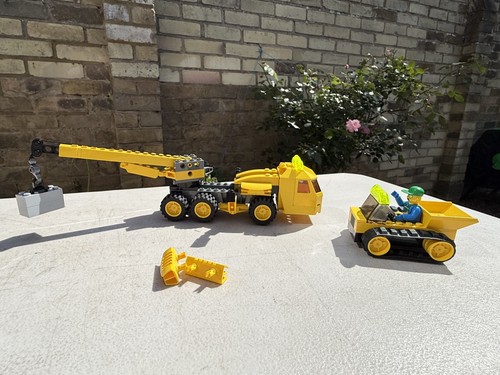 Lego outrigger construction - lego,