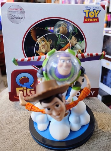 Fig max disney exclusive - q,
