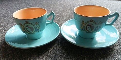 Pair queen elizabeth - elizabeth, ii