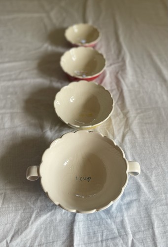 Jamie oliver measuring cups - jamie,