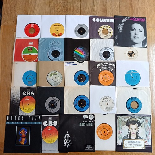 Job lot mixed genre - of, 25