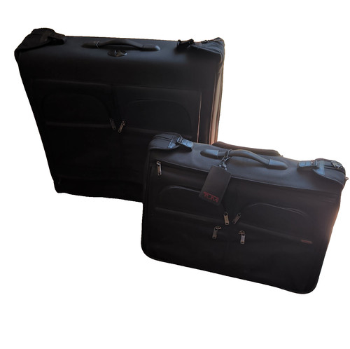 Lot tumi large carry on - tumi,