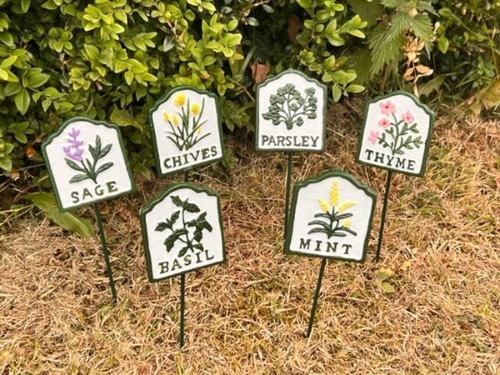 Garden herb signs basil - |,
