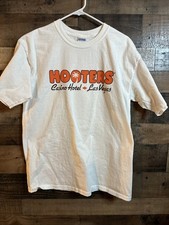 Vintage HOOTERS Casino Hotel