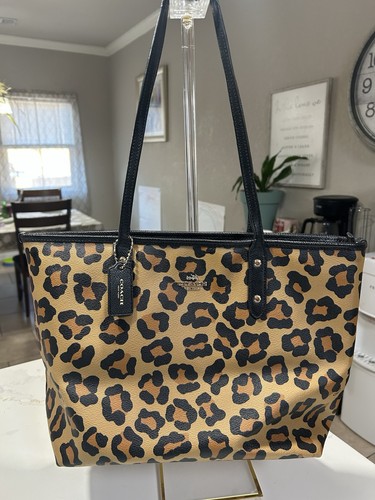 Coach leopard animal print zip - coach,
