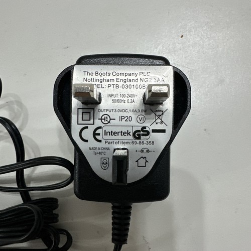 Boots shaver adaptor - shaver, for