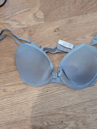 Secret possessions 32c - secret,