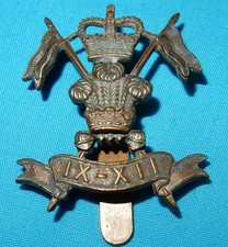 GENUINE 9th/12th ROYAL LANCERS POW BRITISH MILITARY CAP BADGE - SLIDER - Q/C