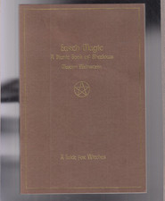 Earth Magic: A Dianic Book of Shadows - A Guide for Witches by Marion Weinstein