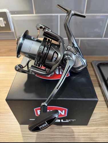 Penn long cast reel - penn,