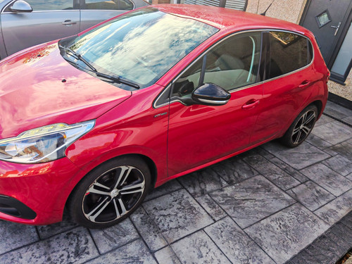 Peugeot 208 line 2 petrol - line, 1.2
