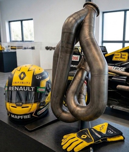 Race used 2018 renault car - 2018,