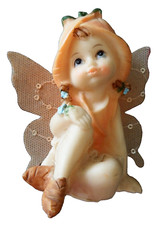 Flower Fairy Resin Ornament Figurine with Petal Hat & Flexible Butterfly Wings