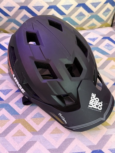 Urge pro venturo - helmet, with