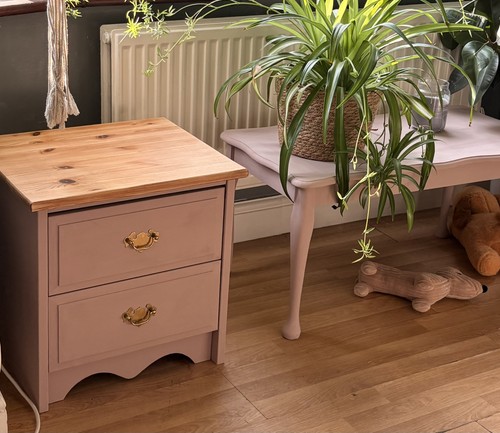 Shabby chic side - chic, with