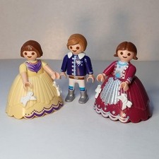Playmobil Preowned Royal Palace / Castle - Princess Girl Figure x 2 & Prince Boy