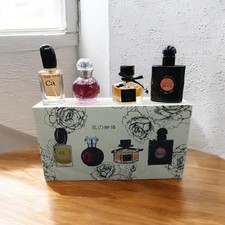 4 Pieces x 30ml Perfumes Gift