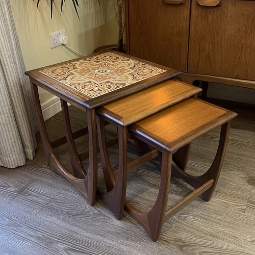 Plan astro teak tiled nest - g,