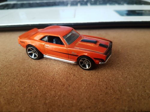 Hot wheels copo camaro - hot,