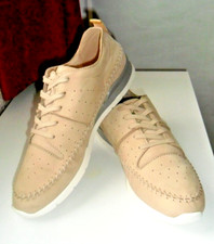 M &S Light As Air Lightweight Memory Foam Beige Leather Trainers Shoes Size 7,5.