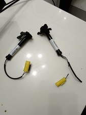 Mini Countryman  F60 BONNET PEDESTRIAN Actuators (Accident car) 7374238 7374237