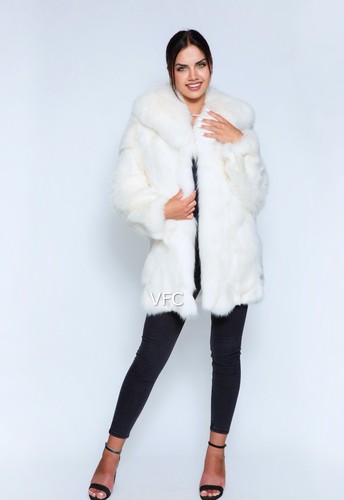 Natural white fox fur - white,