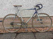 Very rare vintage 1960’s Raleigh Blue Streak Road Racing Bike For Restoration. 