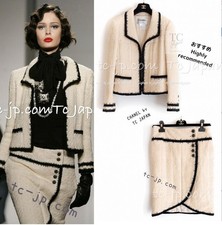 $13.7K CHANEL 06PF Ivory